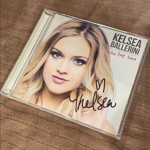 Kelsea Ballerini signed cd